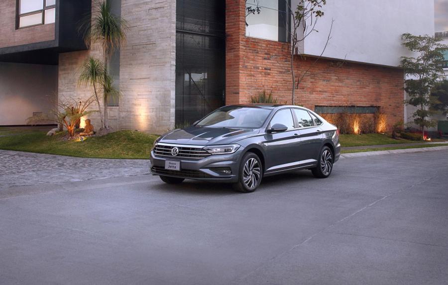  Volkswagen Jetta 2018 года  (MX) (фото 10 из 30)